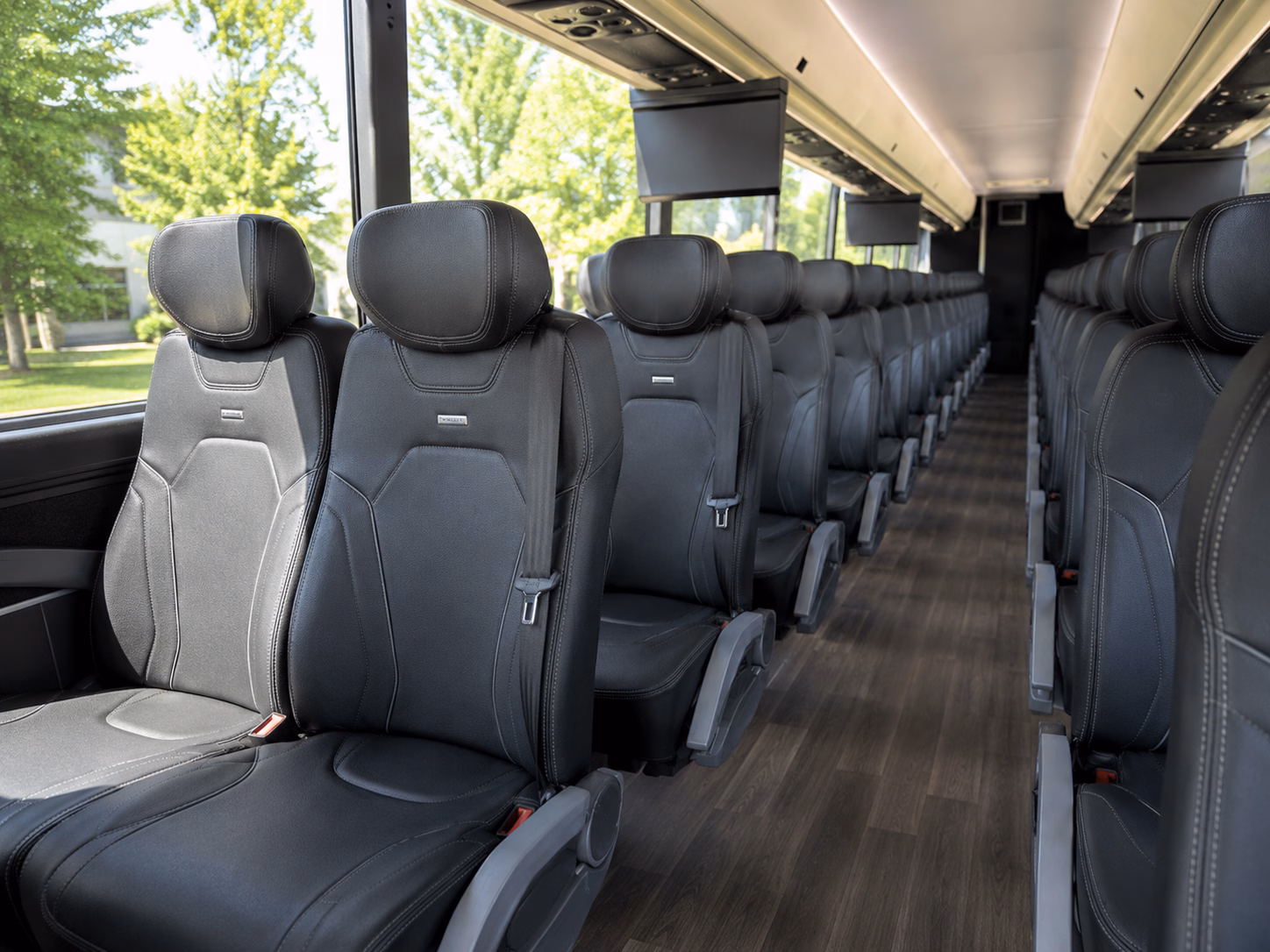 how the type of bus changes the price in huntersville north carolina