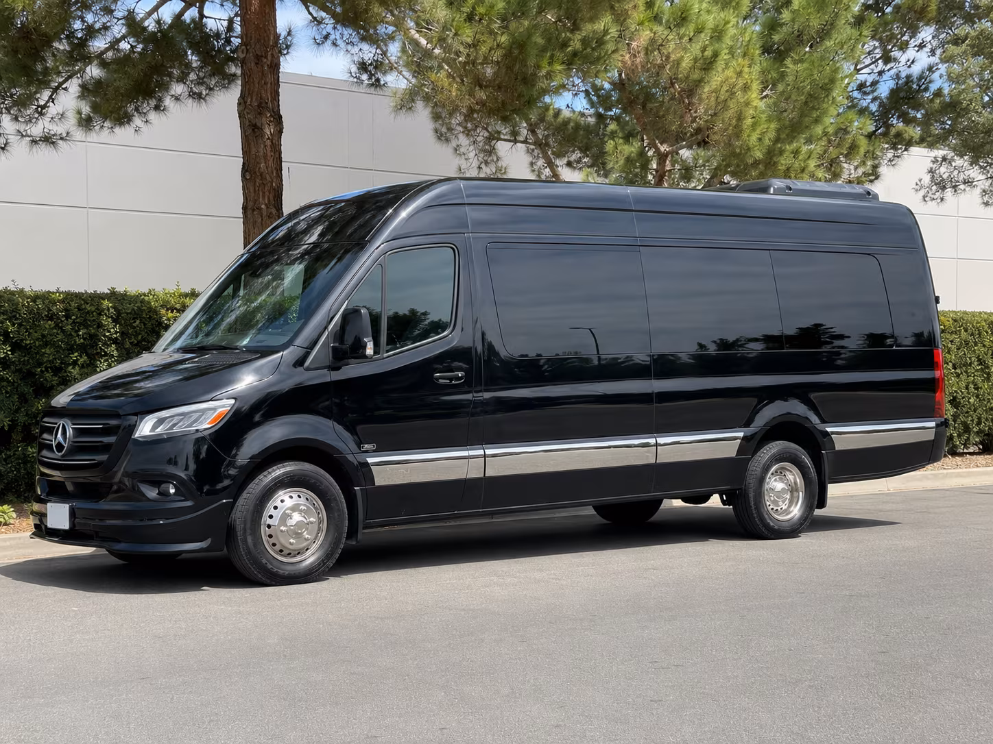 huntersville airport transportation