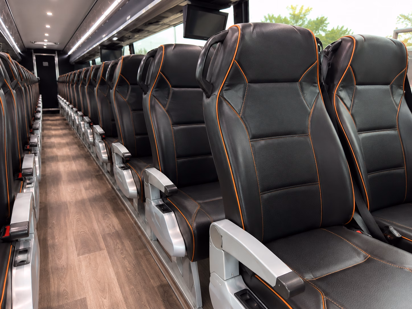 huntersville long distance transportation onboard seating